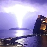 Casa Neval Lacco Ameno * Lacco Ameno (Isola d'Ischia)