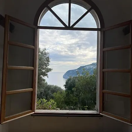 Casa Neval Lacco Ameno Apartmán *